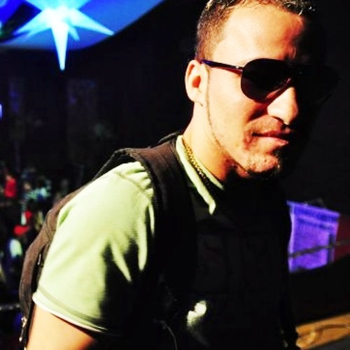 MC MANEIRINHO -  MEDLEY DO BAILE DO P.U 2013. ==CARIMBADA==    ((DJ MR DO PARQUE))
