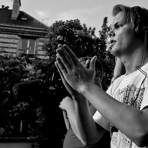 Avicii - Mean World - EDC Las Vegas