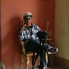 Hola Baby.. (Y) ( YeNaLDo El TALeNto MuSiCal)19 ReCoRdS