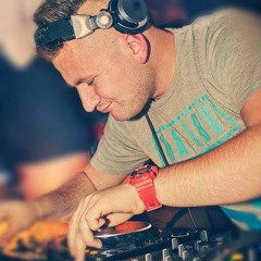 Eminem ft. Rihanna - The Monster (TAITO Bootleg)