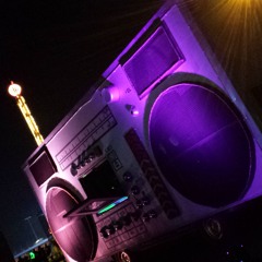 Polylith vs. Build A Home (Andrew Bayer vs. ALEX KAVE Mashup)