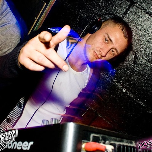 Shadow Child - Reverse Skydiving (Ben K Mashup)