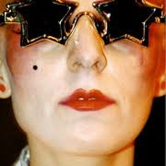 Королева Красоты  (audiopoisk.com)