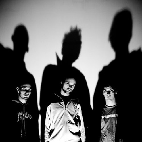 Noisia - Leakage (AHK Remix)