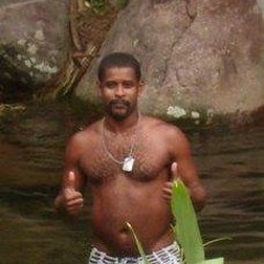 pqd isaac R&B BLACK