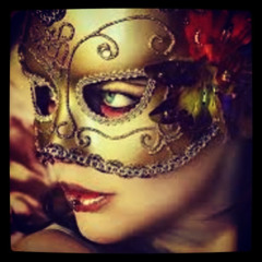 I'm A Celebrity Get Me Out Of Here Theme 2011 (Official)