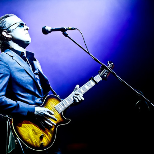 Joe Bonamassa - Christmas Date Blues