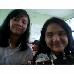 Firasat - Valerie Deva & Nathalia Tangkemanda ( Marcell / Raisa cover ) Guitar and Vocal