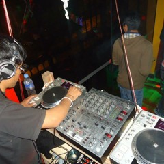 93 - No Me Vuelvo A Enamorar [DJ Krrish Cusco 2013] Saya Boliviana (In - Negra Samba BPM 93 )