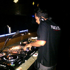 Arash ft Sean Paul   She makes Me go ( Dj Fvyan Remix ) Preview