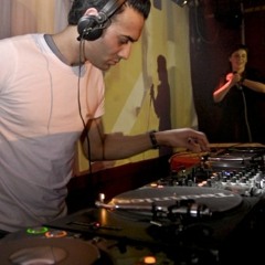 Roeg Du Casq - Motion (Qumulus Remix 2007) FREE DOWNLOAD
