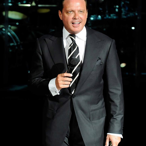 Luis Miguel Y Sigo Lima 2013