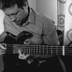 Soft Bass/Guitar Music