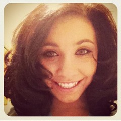 Ellie Bronks - Cover - Warwick Avenue