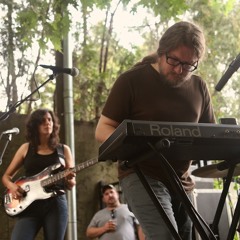 Implodes - Live @ ESS - 06_Ex Mass