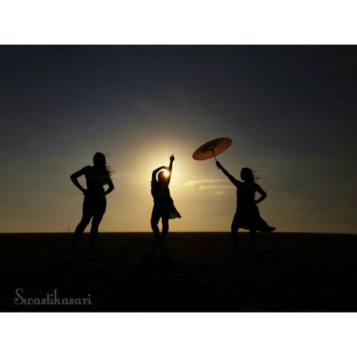 Payung Teduh Menuju Senja Di Sore Itu Menuju Senja Bersama By Sari Swastika 1 On Soundcloud Hear The World S Sounds