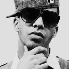 Play The Field (Instrumental By Antoine Don)