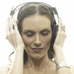 Love Less Complicated - Amplified