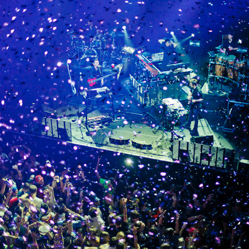 sts9 nye '04