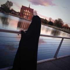 جَهَلَتْ عُيُوُنُ الْنَاسِ مَافِيّ دَاخِلِيَّ
