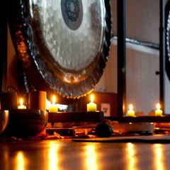 Meditacija "Prieš Miegą" (su dainuojančiais dubenimis)