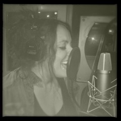 Myl-n  So One U2 Cover Umplugged