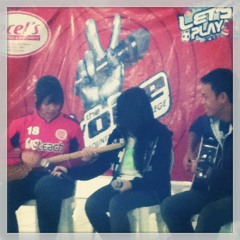 Stand Up For Love (Cover) Acoustic With Lessie