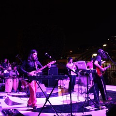 Mama Soy Demente - Carrusel en vivo 2013