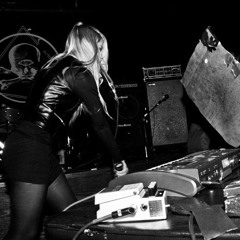 Pharmakon - Pitted (Seeming Mix)