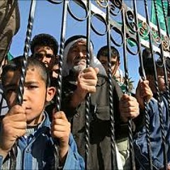 مين قلك غزة خصيمك حتى تحاصرها وتشقيها ؟