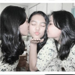 Buka Dikit Joss & Kereta Malam By Riska Fira Indah