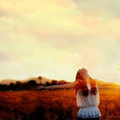 [Blog Radio 1] Yêu Bản Thân Mình Trước , Em Nhé ! - NazlyBu