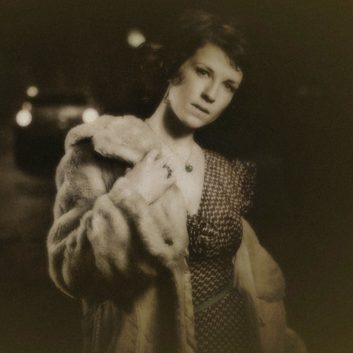 Cissie Redgwick – Gimme That Swing