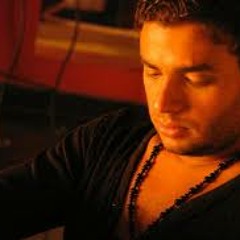 لو حتى مش شايفك بيانو . Ramy Sabry