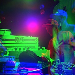 Live hardtek/tribecore @ Space tribe / Dfc Halloween 2013 "190 bpm"