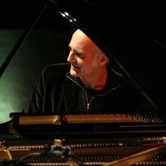 "Nuvoles Bianche" - Ludovico Einaudi. Cover by Colin Murtagh 2013