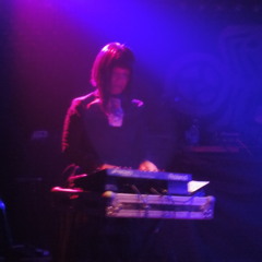 2+2=5 Slow 4  Dec 14 2013 Live @ Slam X (edit)