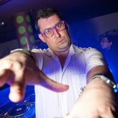 Magic Club - Könnyek Nélkül (DJ Scaty's Radio Mix)