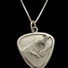 Lies - Big Bang (IU version)guitar cover-vocal by weiguo&王子