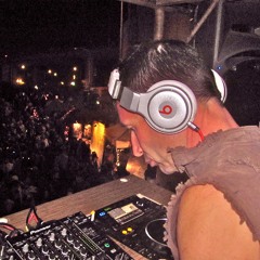 DJ Clarkie - Dusty Rhino, Ep 8 - Dusty Rhino Thanksgifting 2013