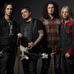 Black Stone Cherry - Santa Claus Is Back In Town