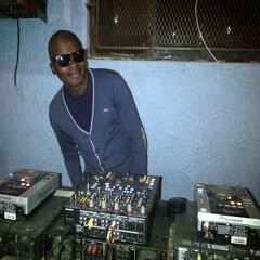 Goldenboy Feat.Thuto- Num Play( ORIGINAL MIX).mp3