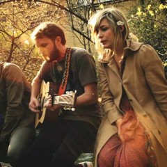 "Down in the Valley" by The Head and the Heart Live at Waterloo Records