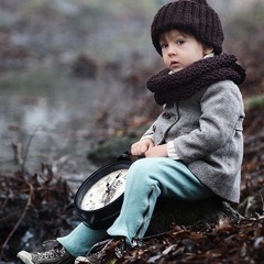 لـــن نُعدِم خيرا من ربٍ يضحـــك