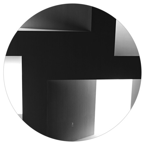 Grey Report 03 / NX1 + Adriana Lopez
