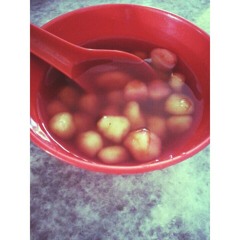 庆祝 : 祝大家冬至快乐噢 ♥