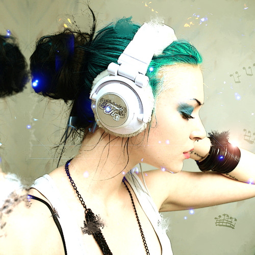 new Years Techno 2014 Hands Up & Dance remix (DJ EKSIS ft DJ RANDY)
