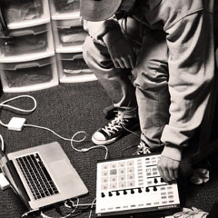 Felly - Hoodie's Lantern (Preview)