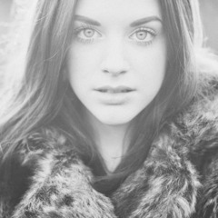 Hannah Boyce - Baby It's Cold Outside feat. Nick Martland