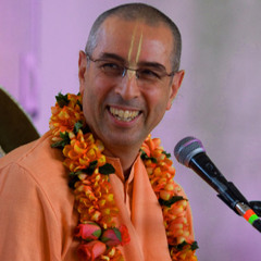 HH Niranjana Swami / Mama Mana Mandire